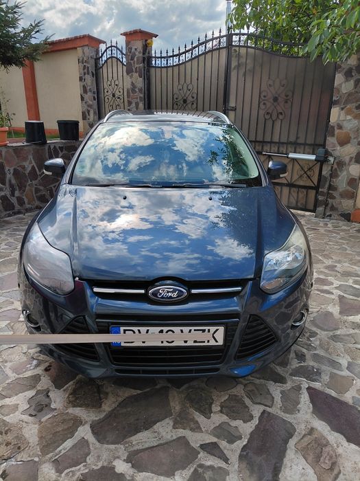 Vând Ford focus 2013 Titanium