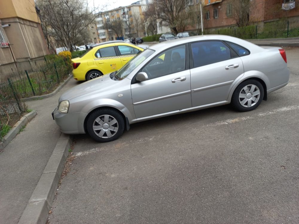 Vand Chevrolet Lacetti