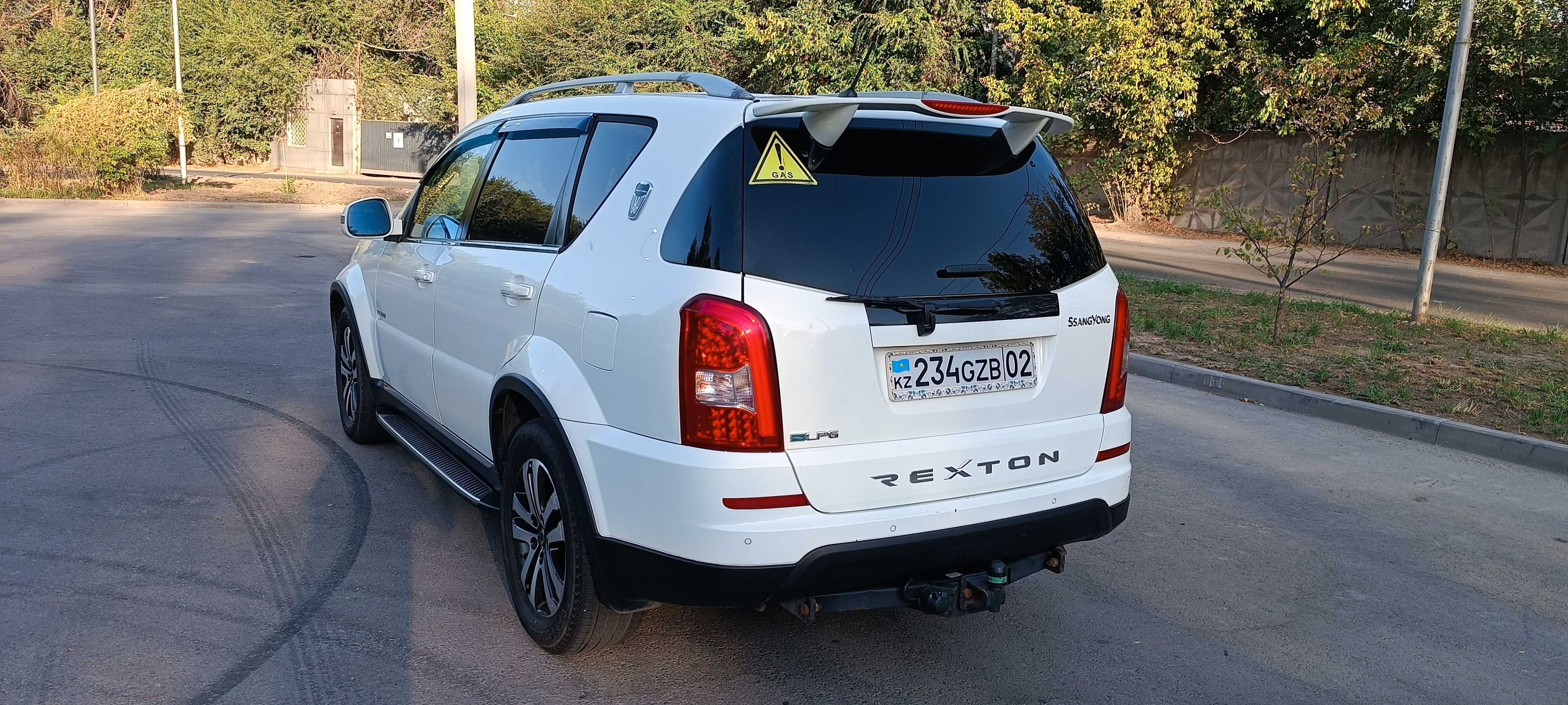 SsangYong Rexton W