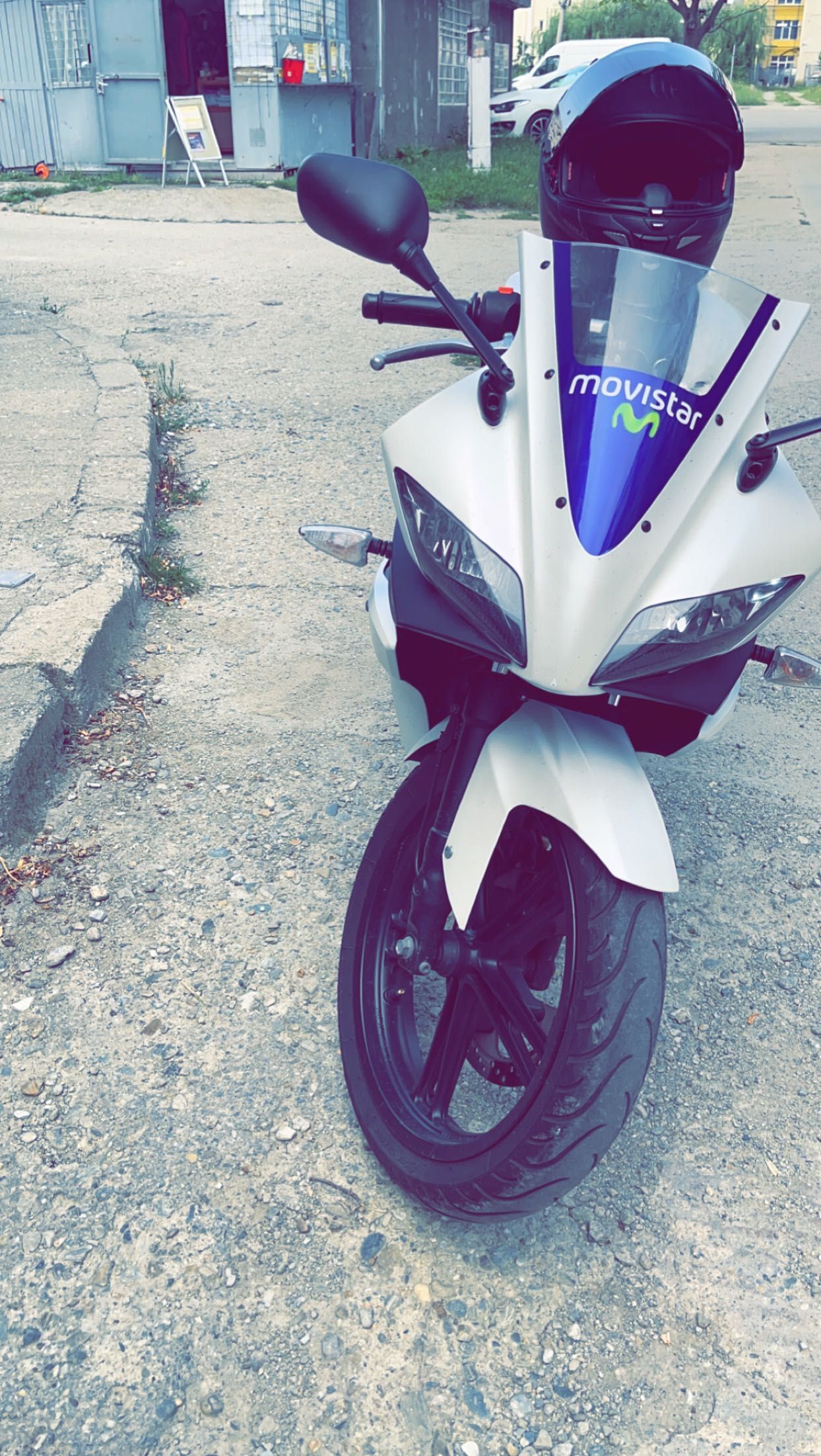 Yamaha YZF-R125 Alb-Negru