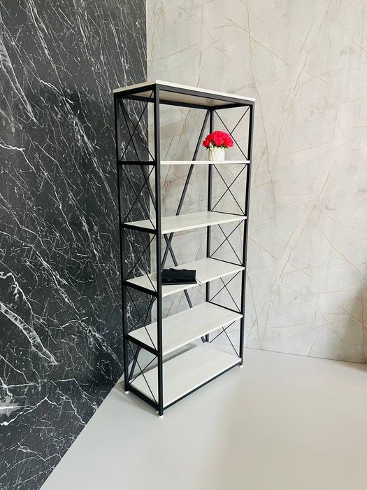 Loft uslubidagi kitob javonlar