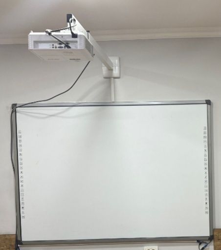 Сенсор доска ва проектр.4 млн