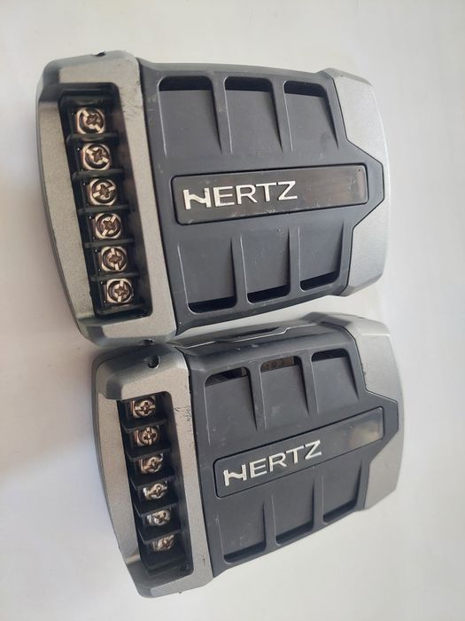 Продам кроссоверы hertz