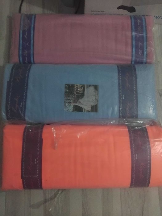 Продавам 3 ТОПА ТЮЛ