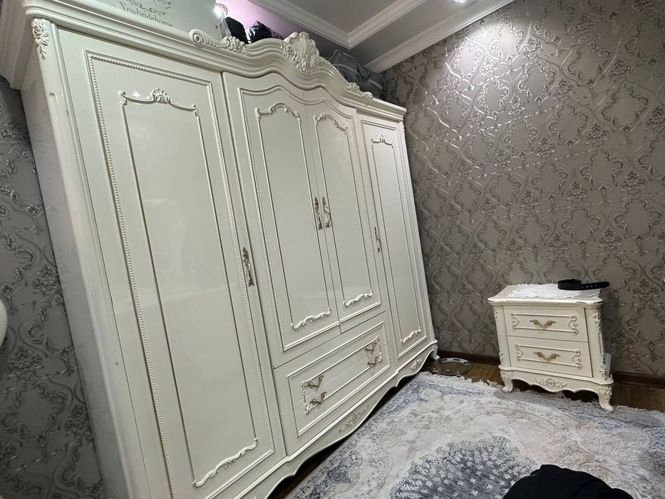 Мебель продам срочно