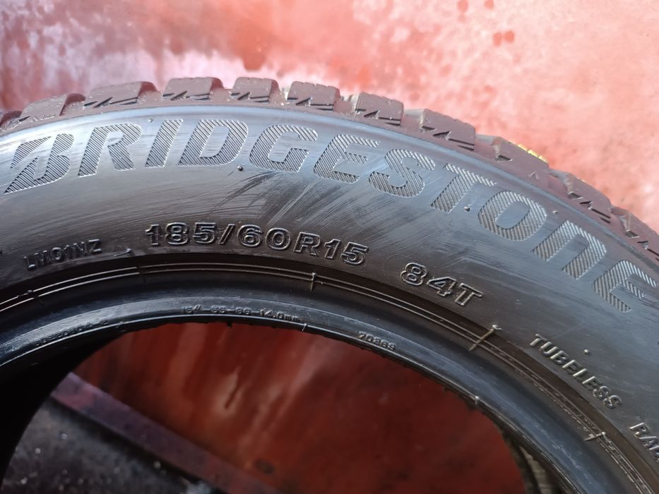 185/60/15 Bridgestone