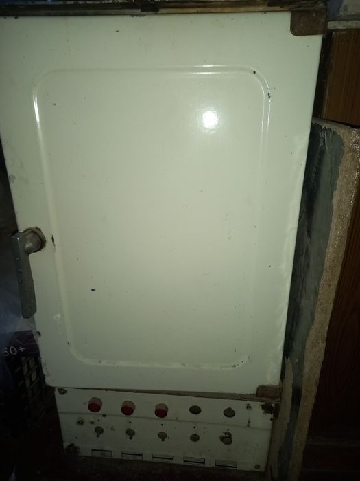 Срочно продается электрическая духовка