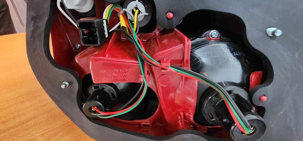 Optira gm Koriya orgina chapl 1ta taraf shopir taraf yangi taqilmagan