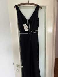 Vand rochie lunga neagra noua