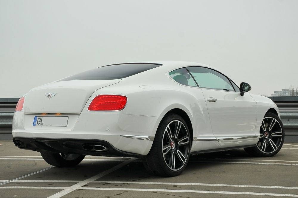 Bentley continental gt full carbon variante imobiliar/ambarcatiuni