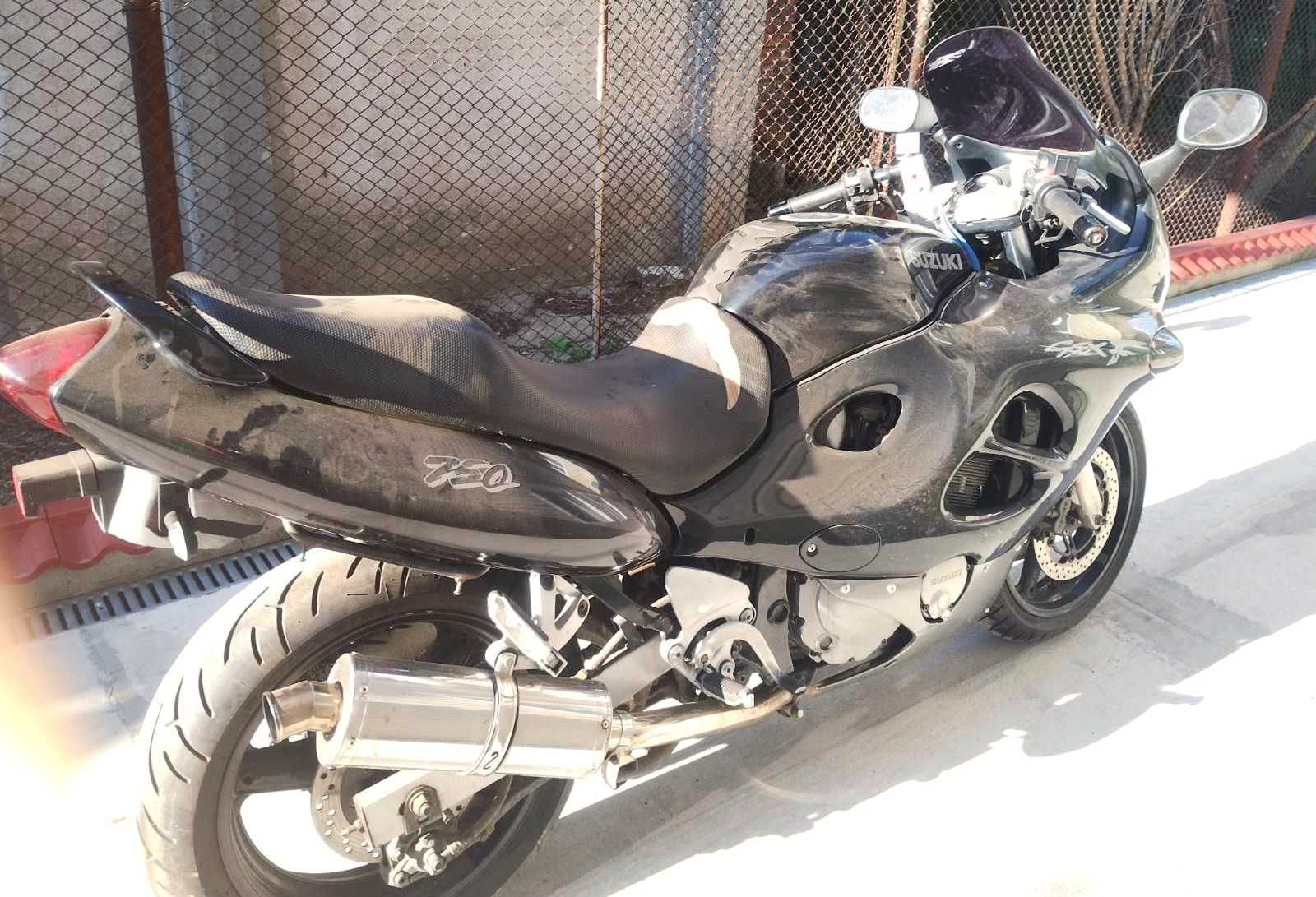 Сузуки gsx 750 f katana на части