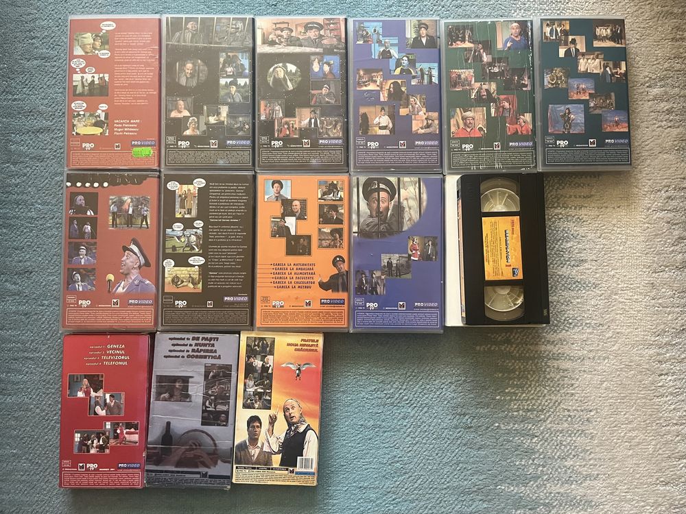 Casete Video VHS cu Vacanta Mare / Leana si Costel / Garcea