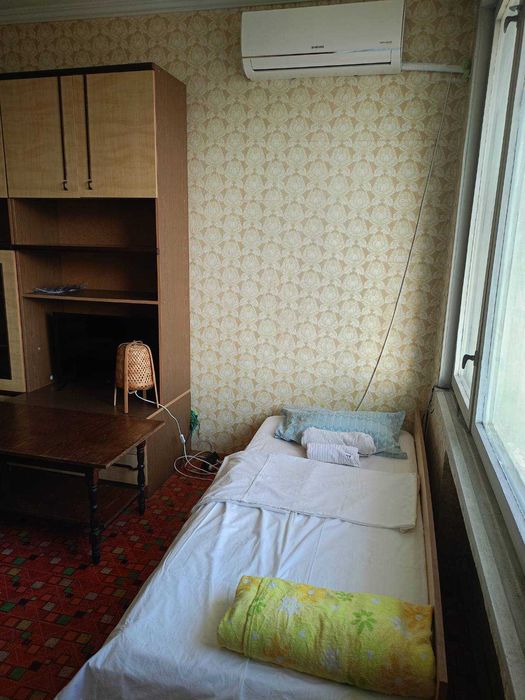 Нощувки - едностаен апартамент в кв. Лазур