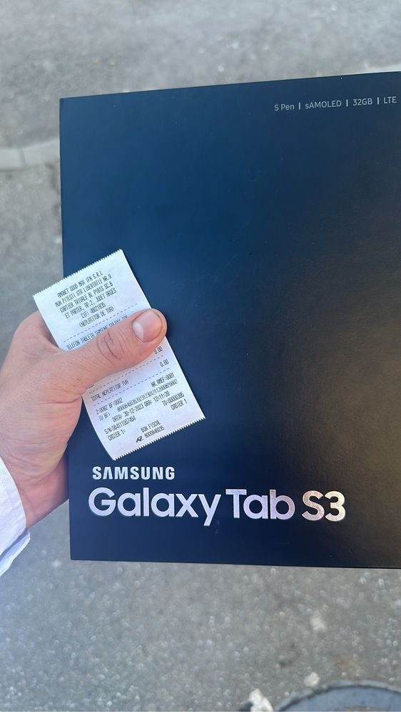 Galaxy tab s3 4 gb ram 32