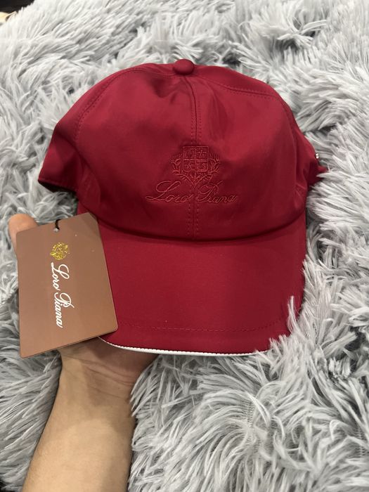 кепка от Loro piano