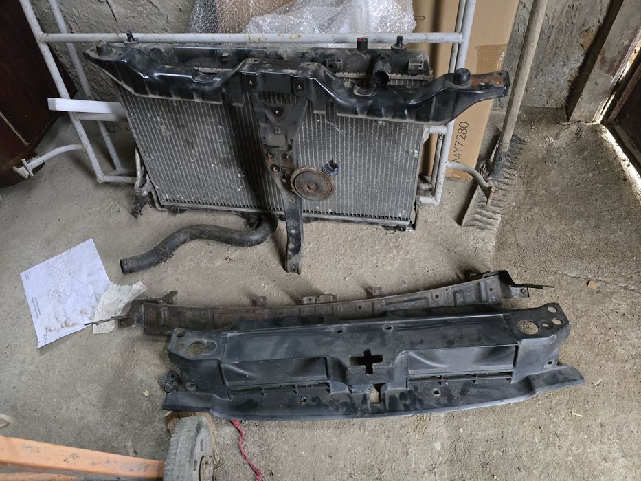 Vand piese Santa Fe 2003