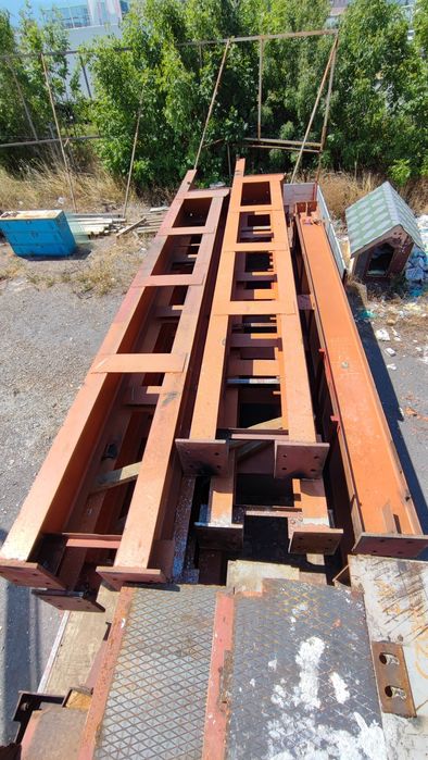 Кран мостови с телфер 5т + подкранов път с колони и релса