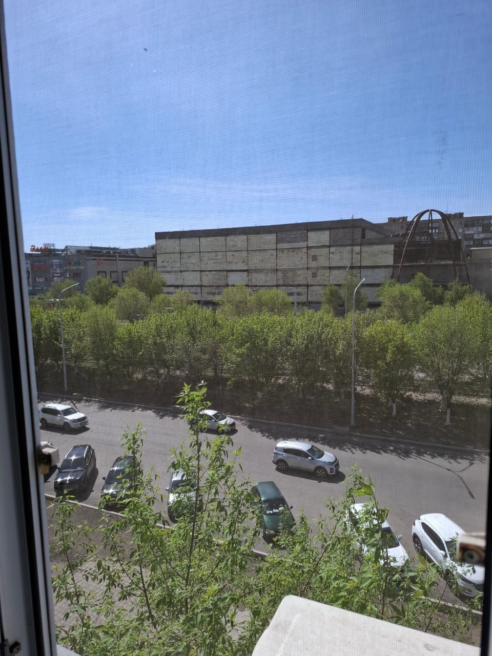 Продаю 1 комн.кв. ул/пл.
