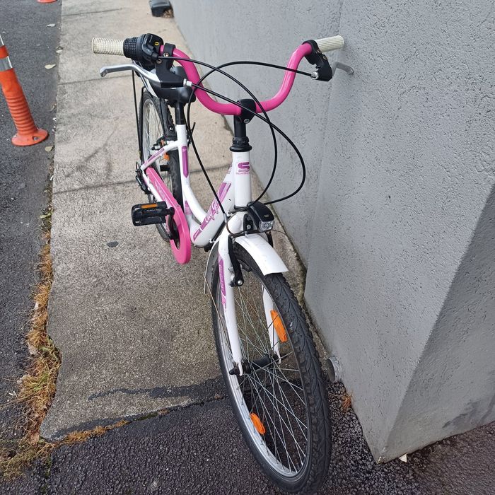 Vând bicicleta copii 24"