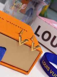 Cercei Louis Vuitton 230407