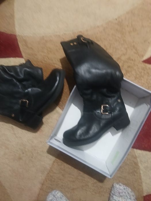 Продам кожанные натуральные сапоги