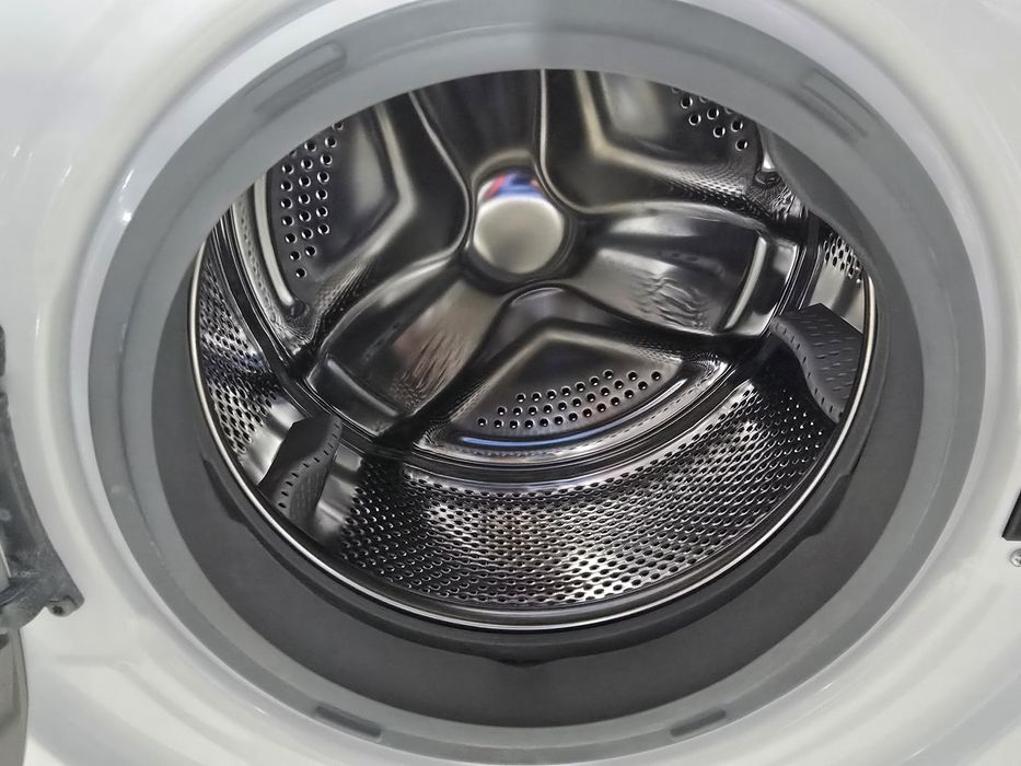 Инвенторна пералня Gram  8 кг