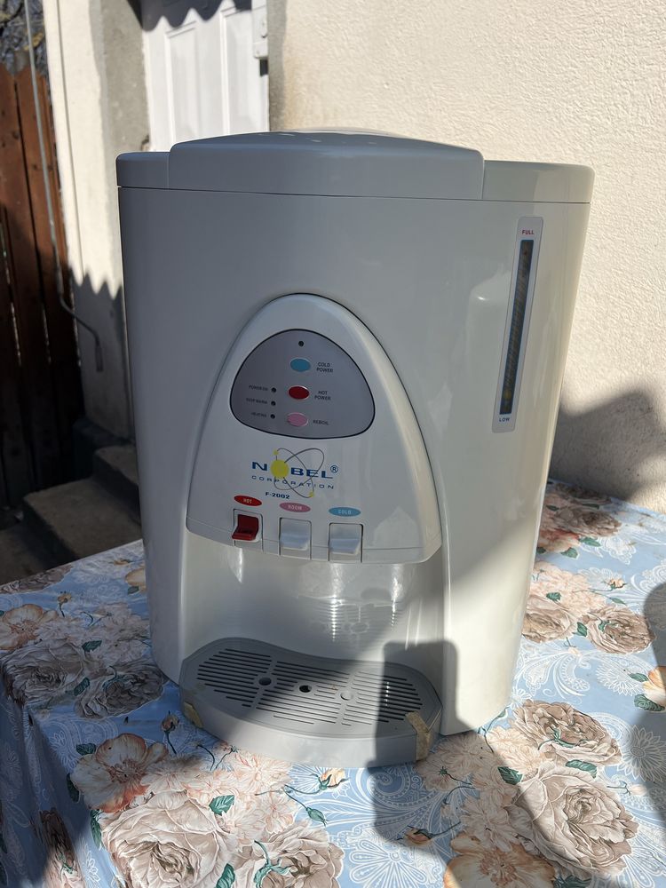 Dispenser  Nobel  Aqua  F - 2002