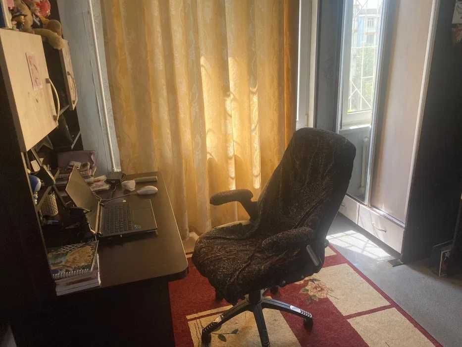 Продается 4х комнатная квартира, Район Сергели 7, №300 школа, 0837