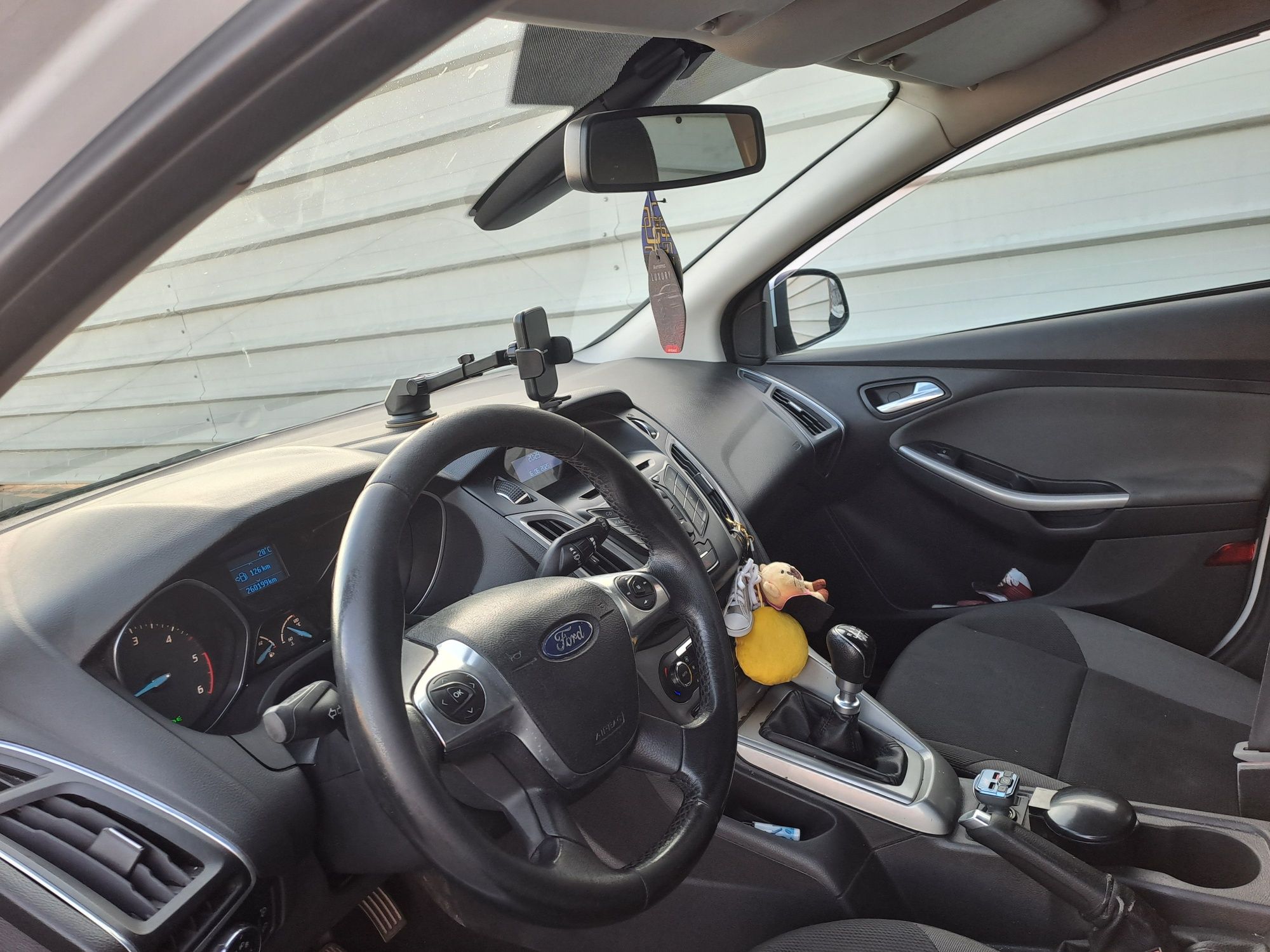 Se vinde urgent ford focus 2012