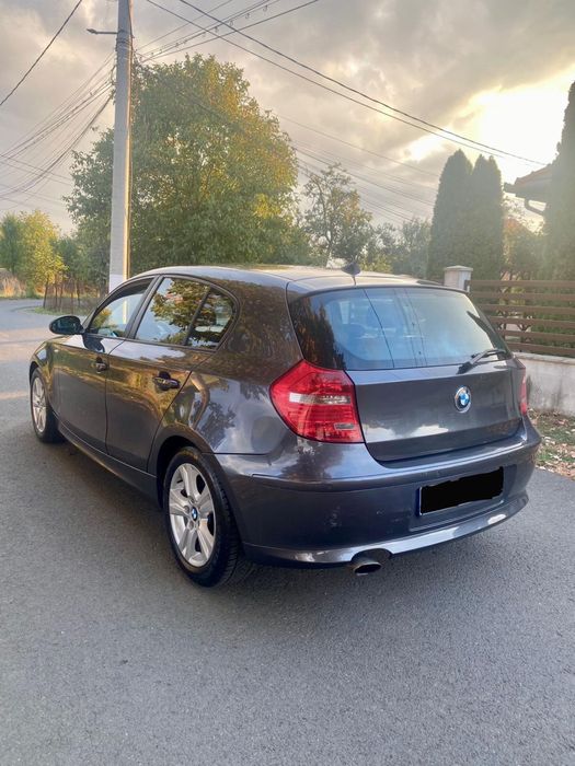 Vand bmw 120d 2.0D