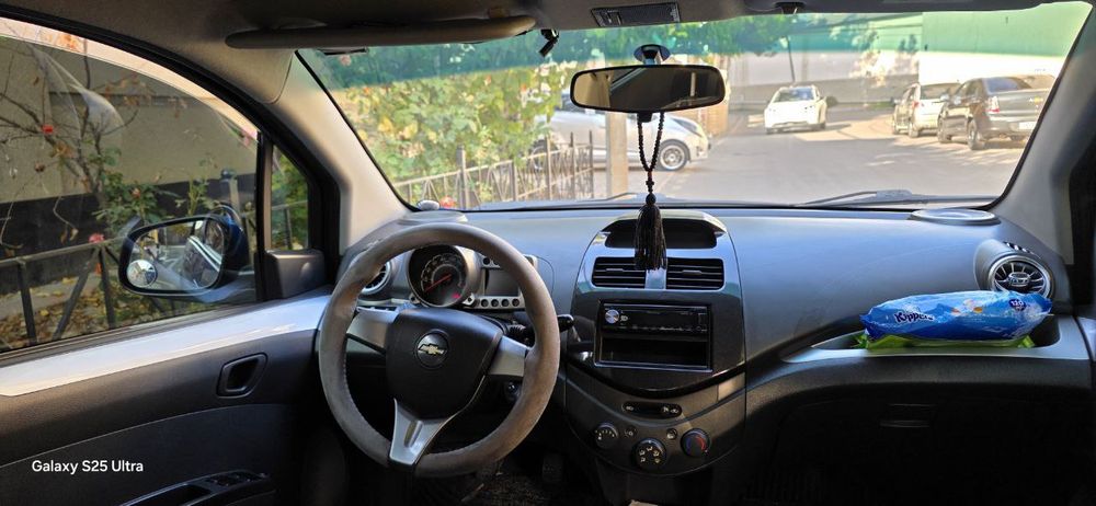 Продается SPARK 2016г 3 позиция, механика.
Есть одно пятно, в остально