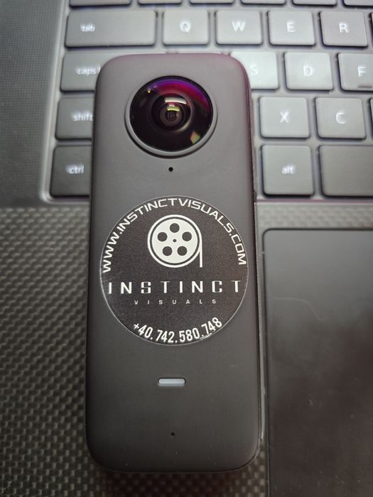 Camera actiune 360 Insta 360 x2