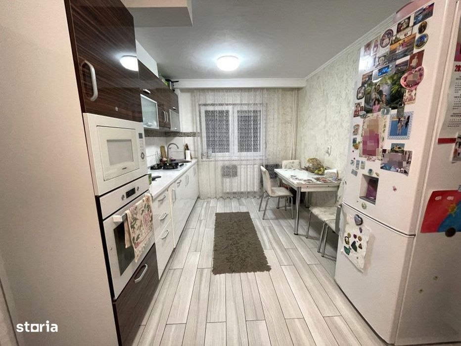 Gaminvest Apartament cu 4 camere de vanzare, Oradea V3296