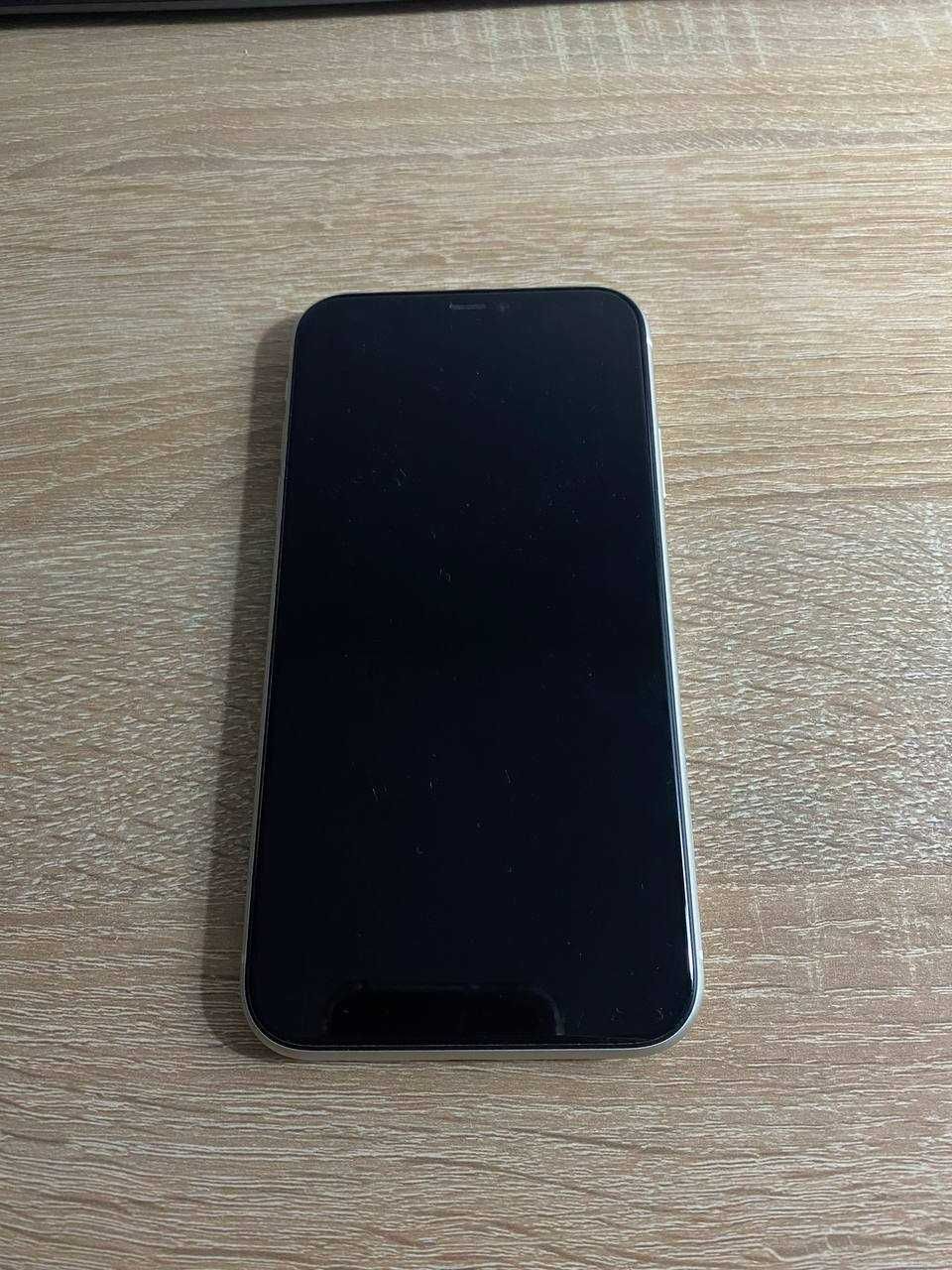 Продается iPhone 11 64GB белого цвета - 85 000 тыс