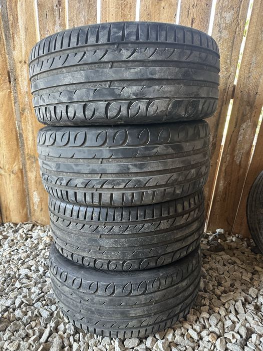 Cauciucuri 245 40 19