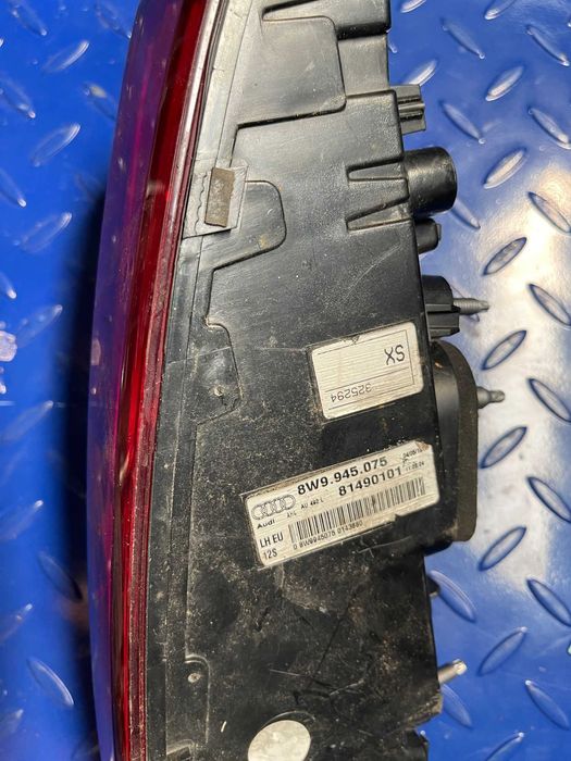 Stop stanga haion Audi A4 B9 Kombi