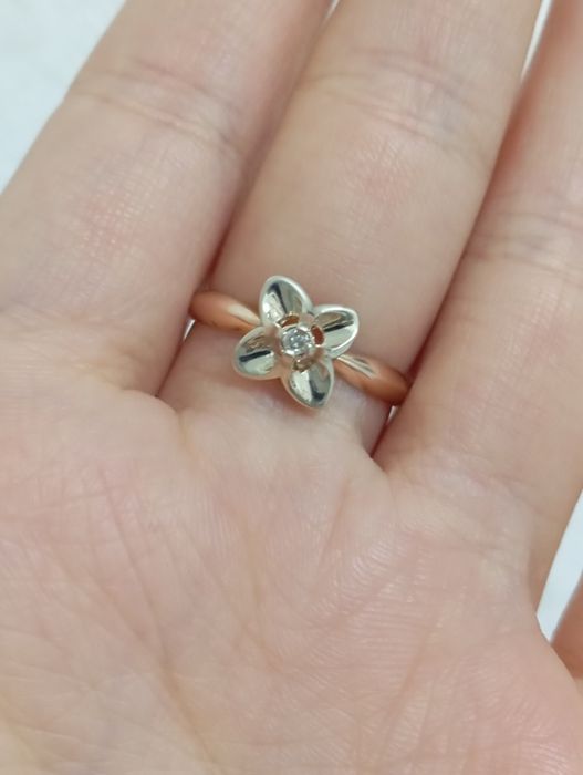 Tilla uzuk 585 proba 100$ yengi