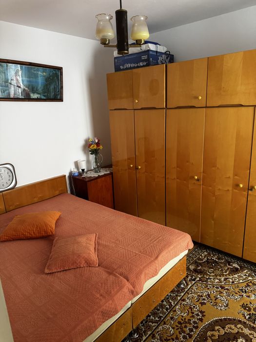 Vand apartament 2 camere