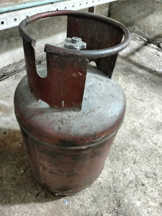 Баллон  газовый.