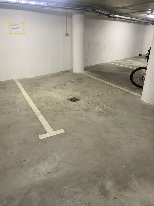 Loc parcare subteran, complex Carmen Sylva, central, zona Unirii