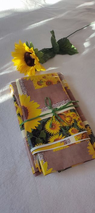 Fețe de masa imprimeu floral, floarea soarelui, model deosebit cerat