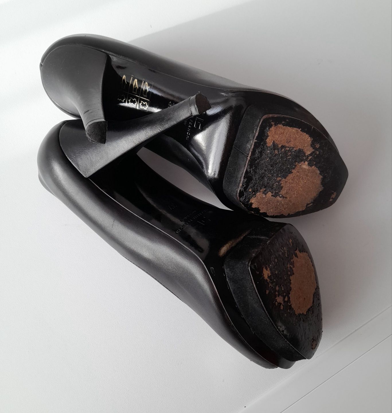 Pantofi Elisabetta Franchi autentici piele naturală