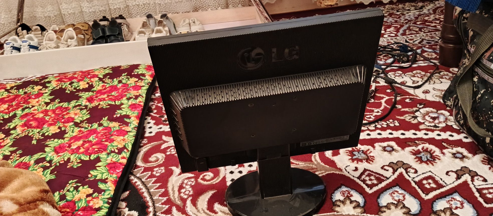 LG monitor 17 dioganal