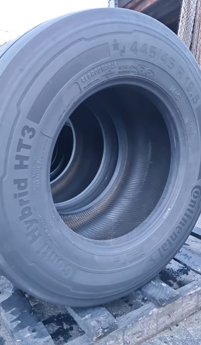 2 (4 / 6) Anvelope Continental 445/45 R19.5 M/S Impecabile