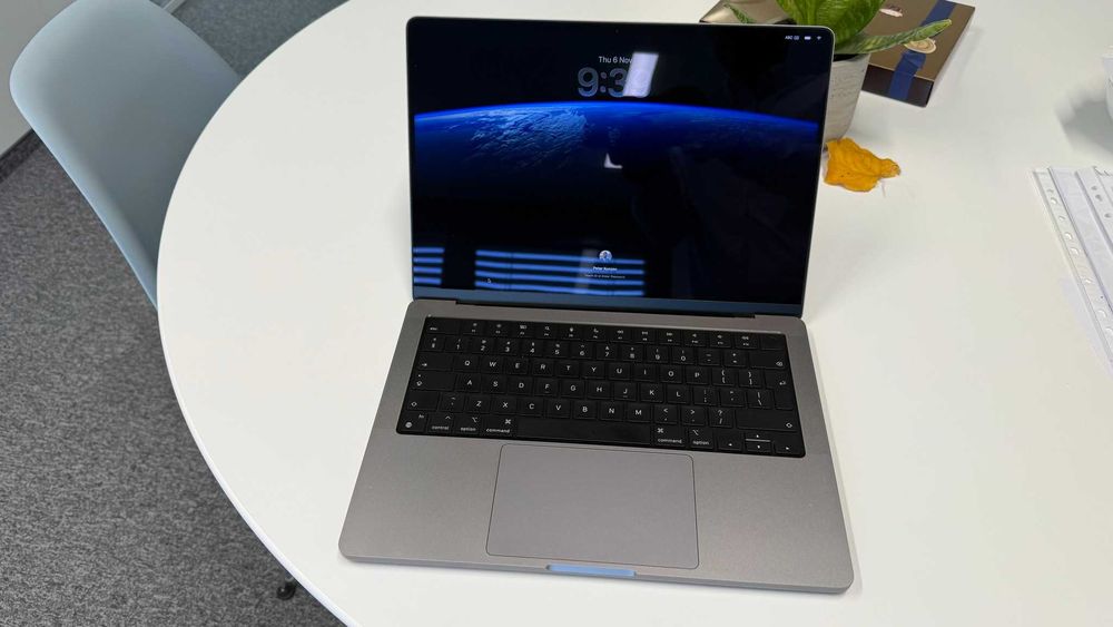 MacBook Pro 14" M1 Pro (2021), 16GB RAM, 512 GB