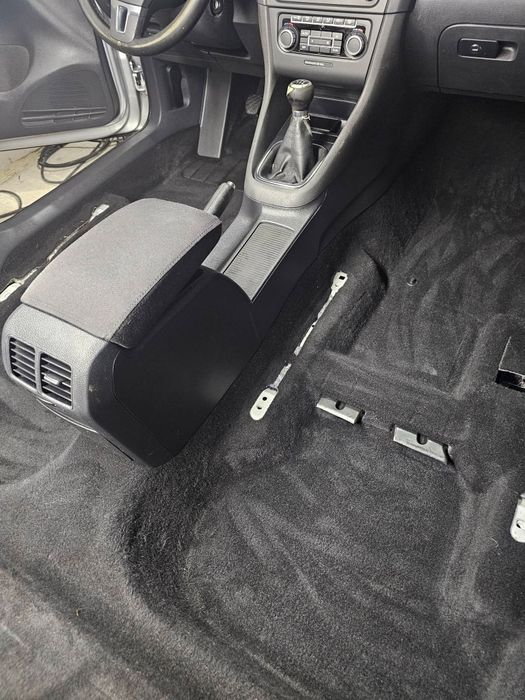 Prestez servicii de detailing auto