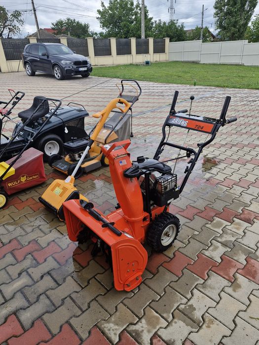 Freză de zăpadă  folosita un sezon