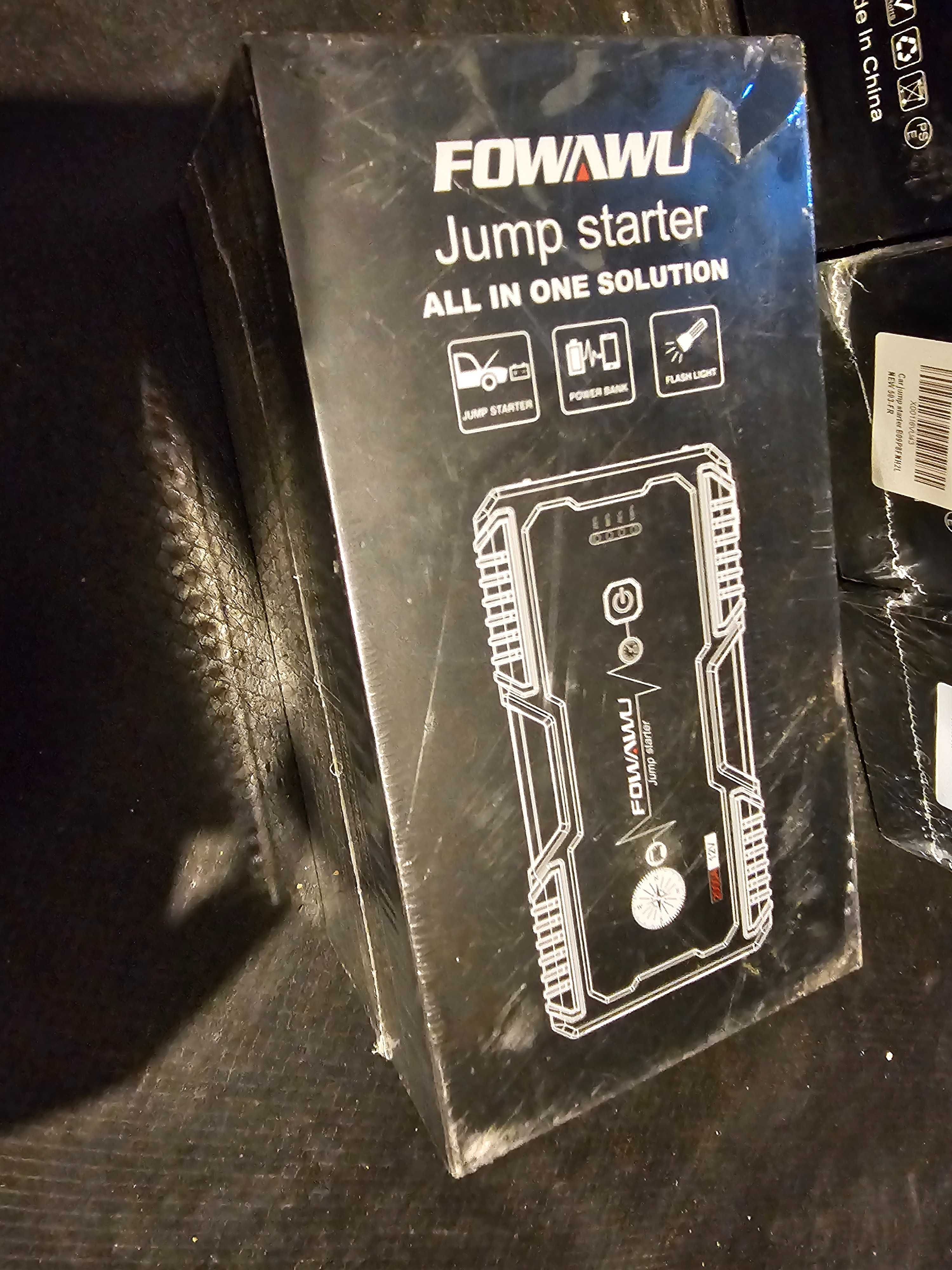Robot pornire Jump starter FOWAWU 2000A
