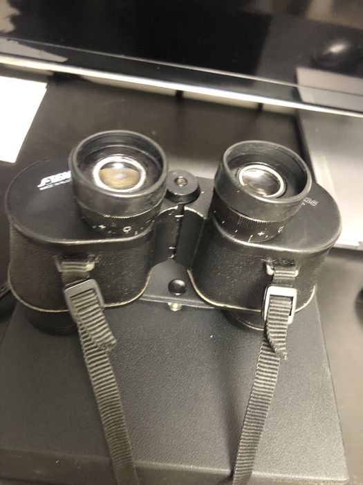 Binoclu Militar unicat  7x35 cu Reticul Gradat