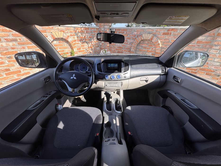 Mitsubishi L200 Automat